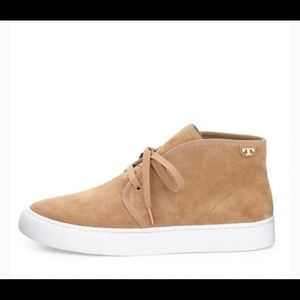 Women's Size 8 Tory Burch Iggy Suede Lace Up Sneakers - Light Camel
